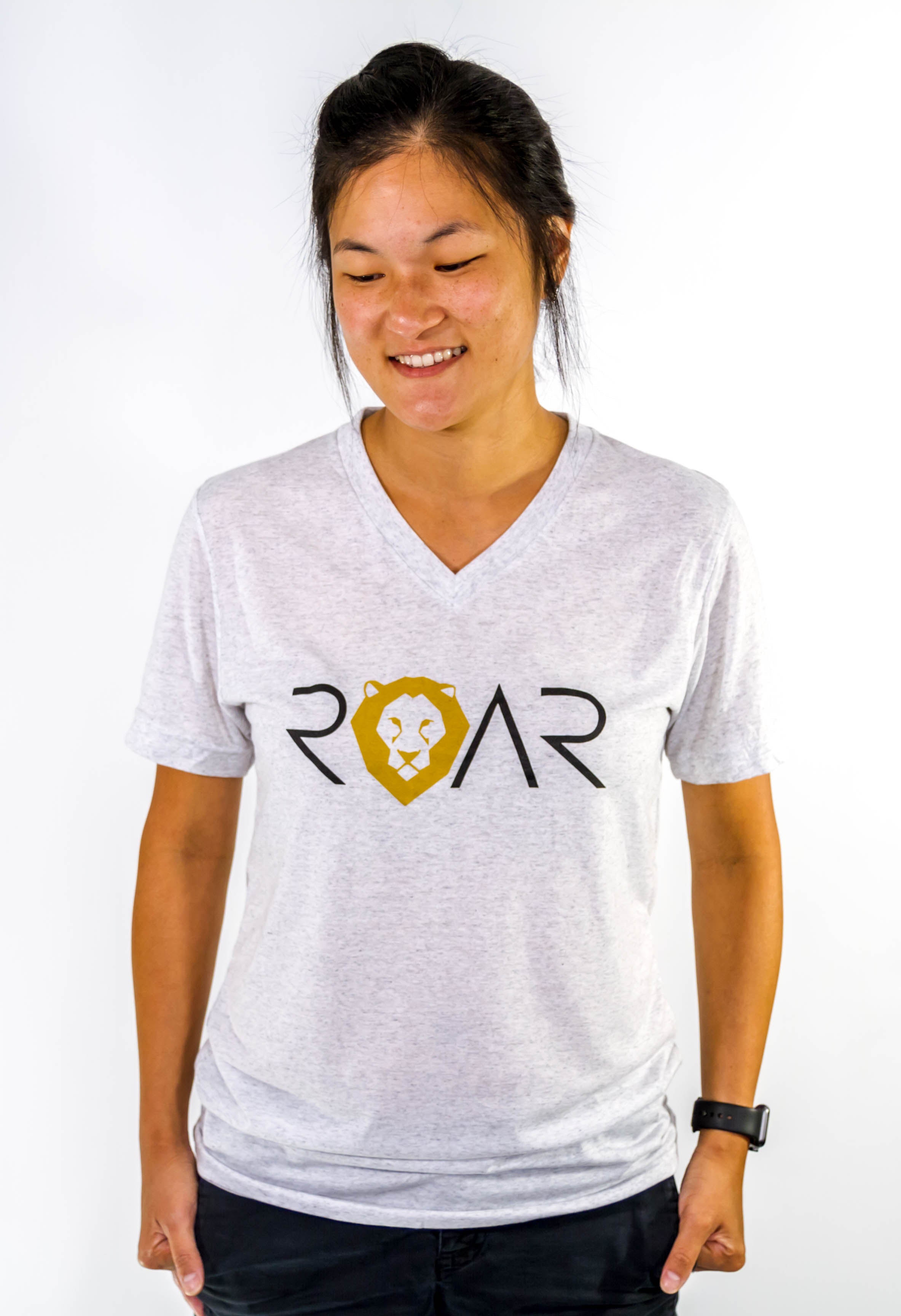 R0ar ROAR SIGNATURE SERIES T-SHIRT – Watch Us Roar